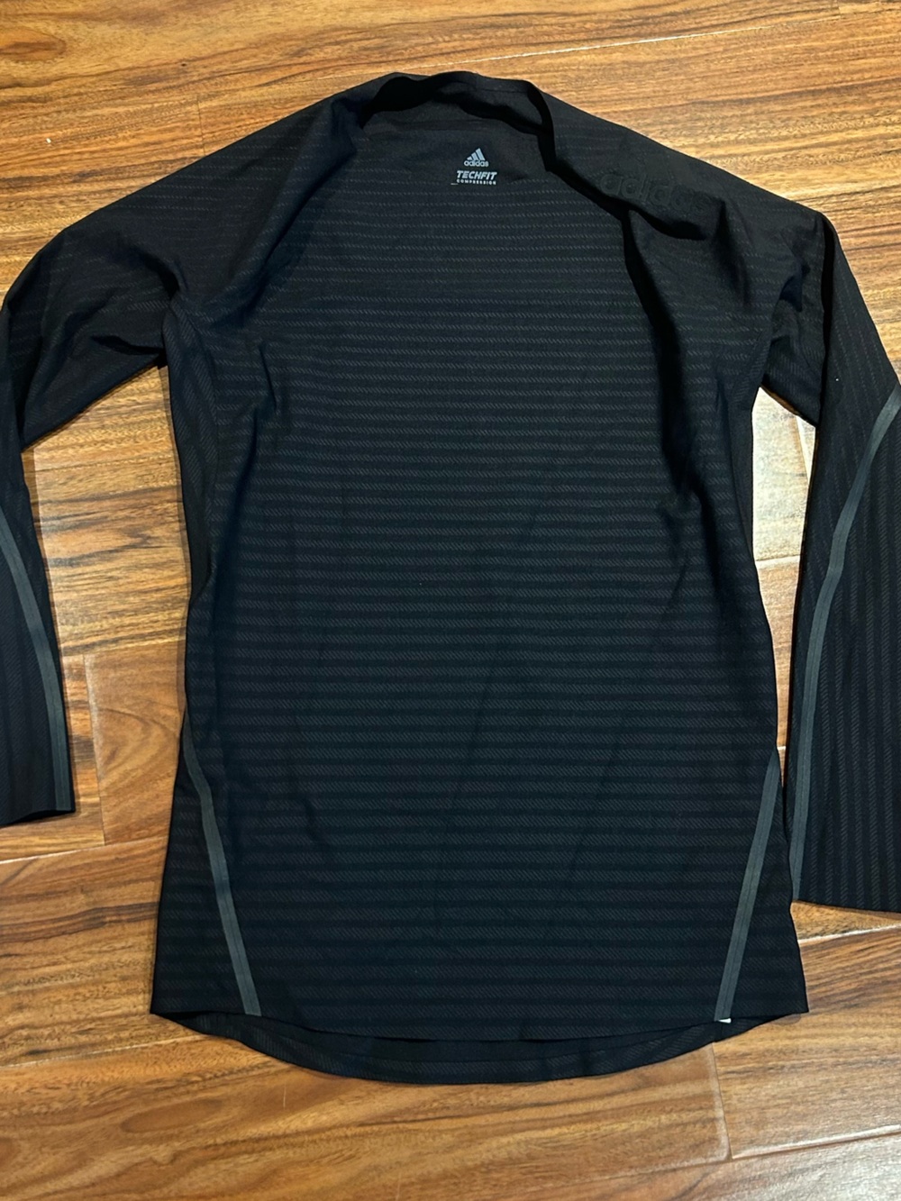Adidas techfit compression shirt men’s size medium